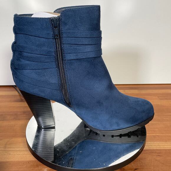 White Mountain Women's Spade Heeled Booties navy 8.5W - Picture 5 of 12